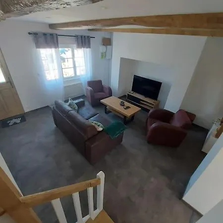 Holiday home Aux Douceurs Des Roses *