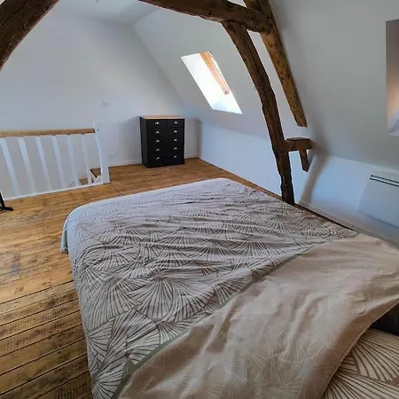 Holiday home Aux Douceurs Des Roses Feuquieres-en-Vimeu